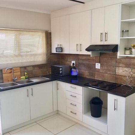 Man Cave Suite Swakopmund Exterior foto